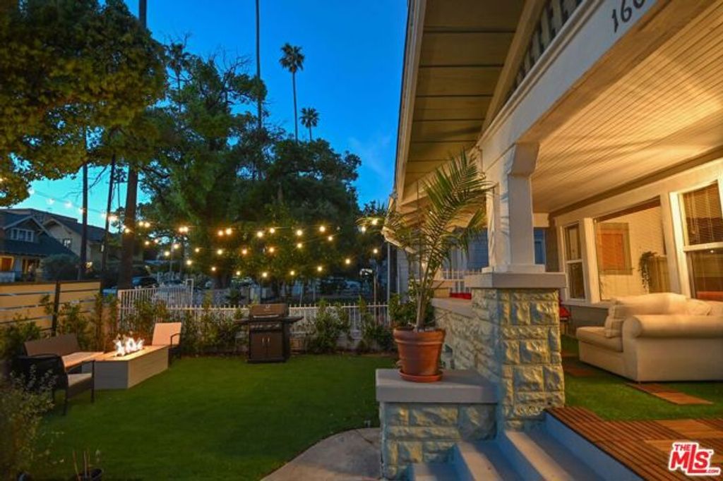 1600 N Kingsley Drive, Los Angeles, CA 90027