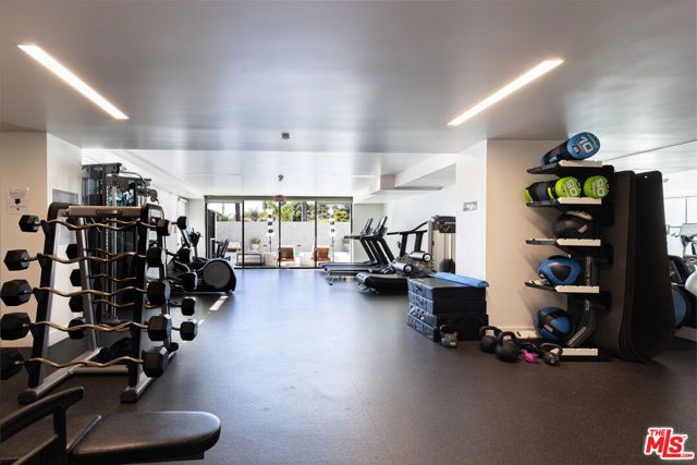 818 N Doheny Drive 1001, West Hollywood, CA 90069