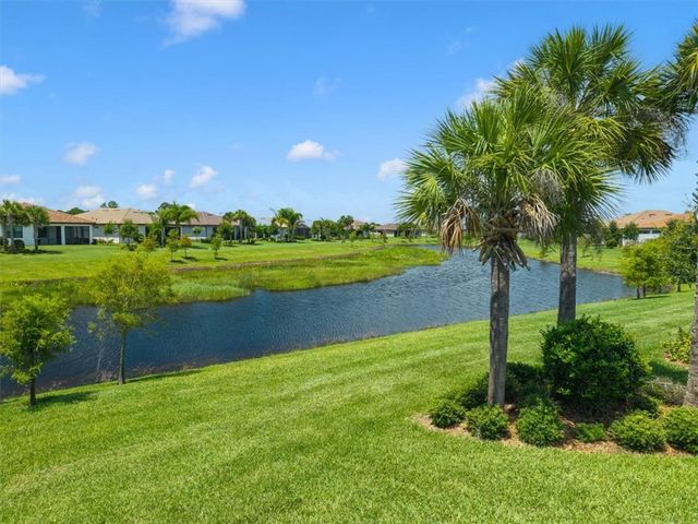 4092 Basket Oak Circle, Vero Beach, FL 32967