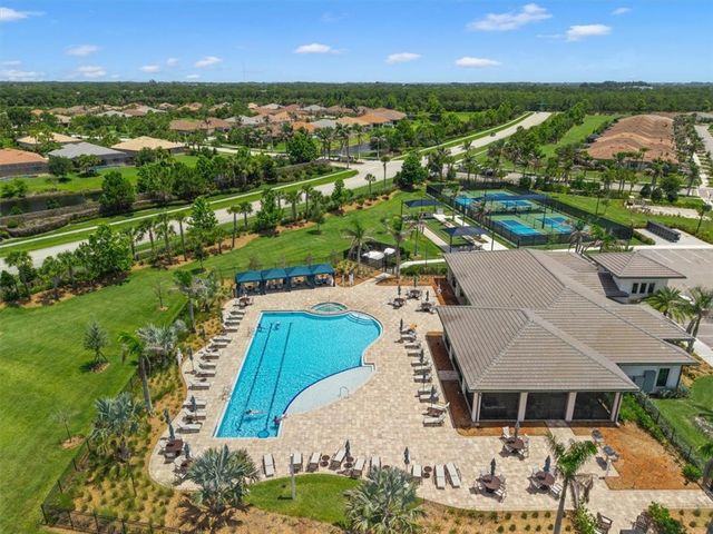 4092 Basket Oak Circle, Vero Beach, FL 32967
