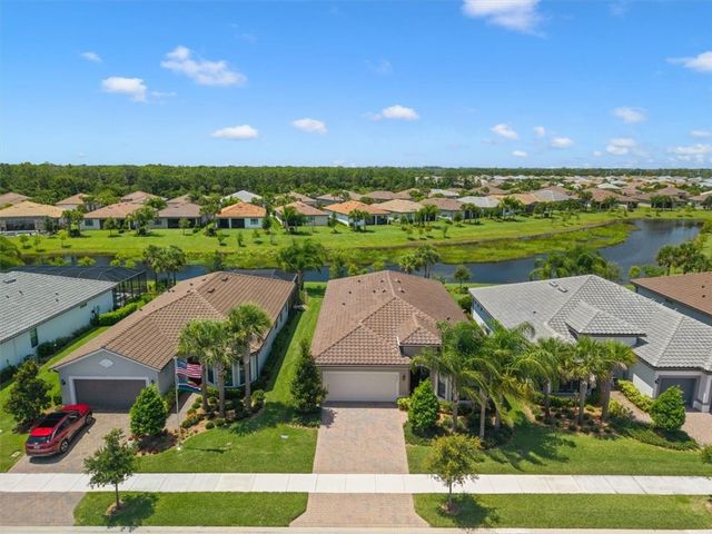 4092 Basket Oak Circle, Vero Beach, FL 32967