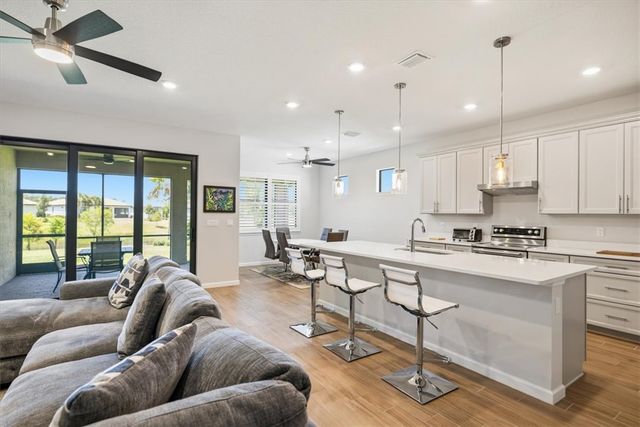 4092 Basket Oak Circle, Vero Beach, FL 32967