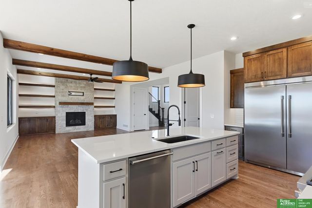 11616 S 115th Street, Papillion, NE 68046