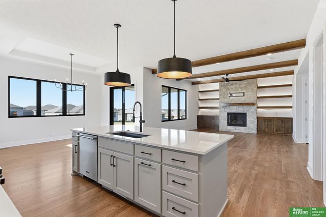 11616 S 115th Street, Papillion, NE 68046