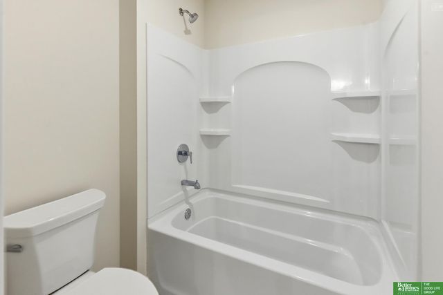 11616 S 115th Street, Papillion, NE 68046