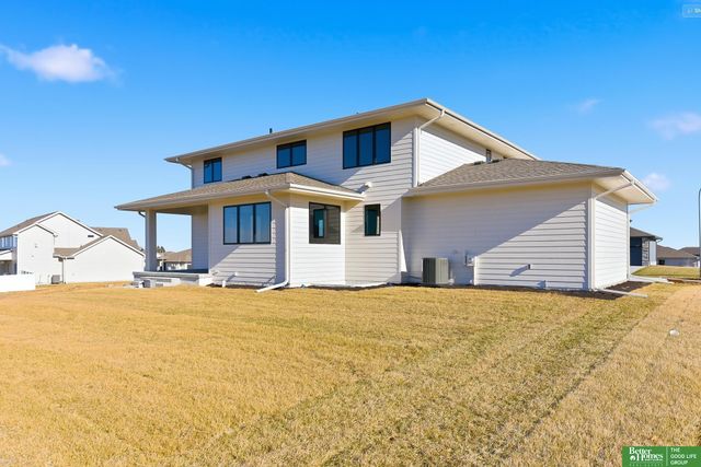 11616 S 115th Street, Papillion, NE 68046
