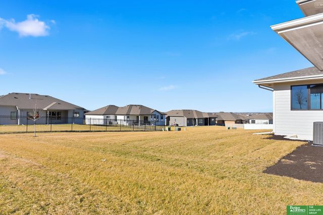 11616 S 115th Street, Papillion, NE 68046