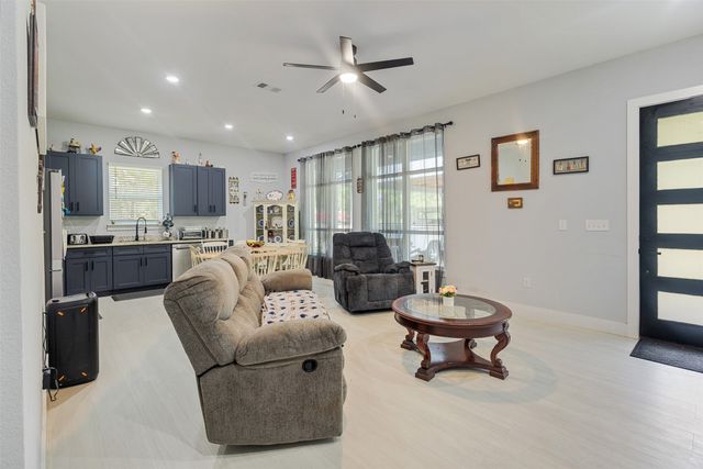286 Harris Boulevard, Malakoff, TX 75147