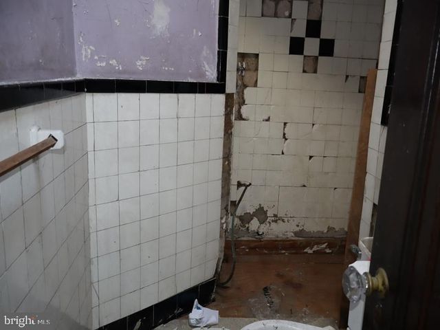 7116 OGONTZ AVE, Philadelphia, PA 19138