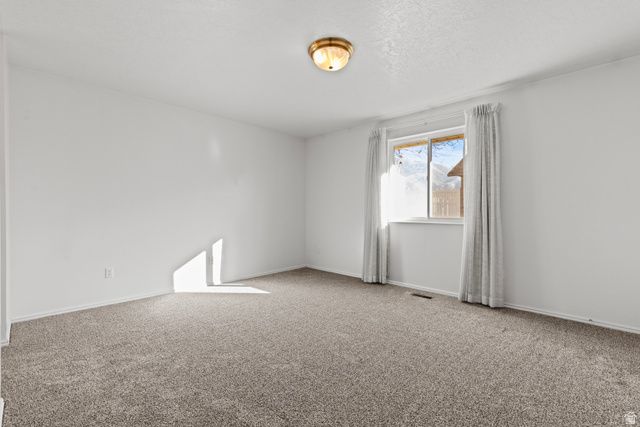 904 E 5650 S, South Ogden, UT 84405