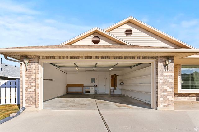 904 E 5650 S, South Ogden, UT 84405