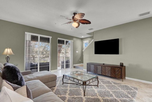 136 Regions Way, Jupiter, FL 33458