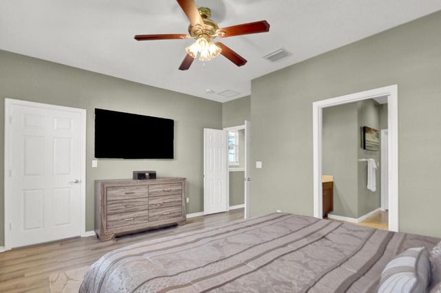 136 Regions Way, Jupiter, FL 33458