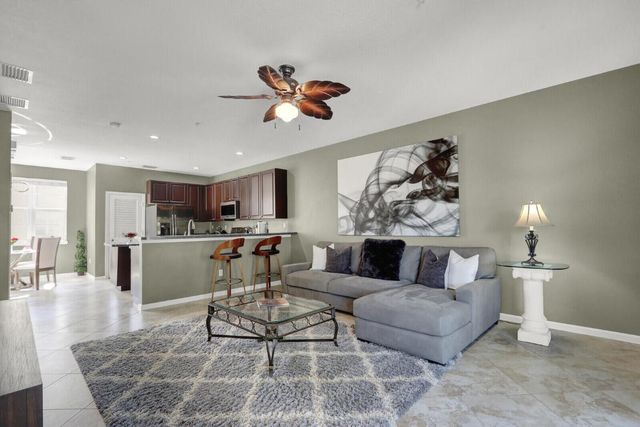 136 Regions Way, Jupiter, FL 33458