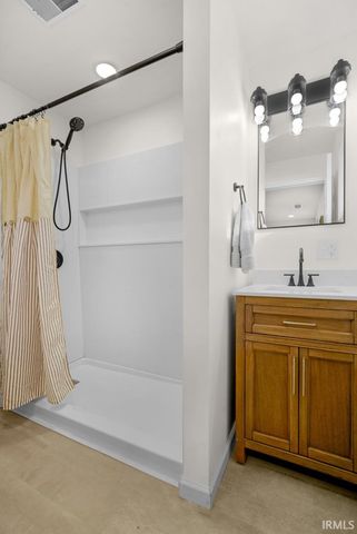 521 HOLLY Lane, Kokomo, IN 46902