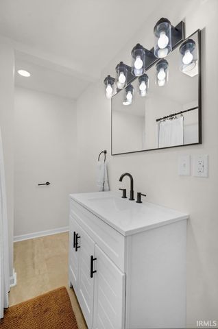 521 HOLLY Lane, Kokomo, IN 46902