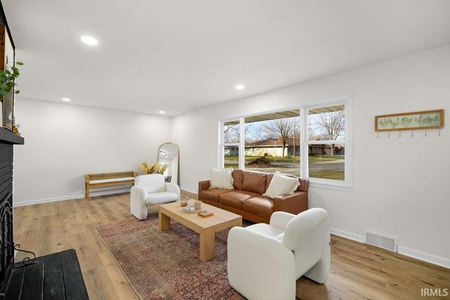 521 HOLLY Lane, Kokomo, IN 46902