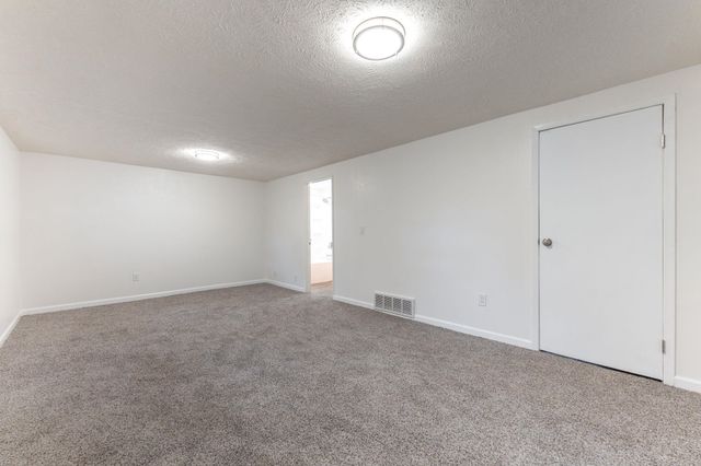 117 E Franklin Dr, Nine Mile Falls, WA 99026