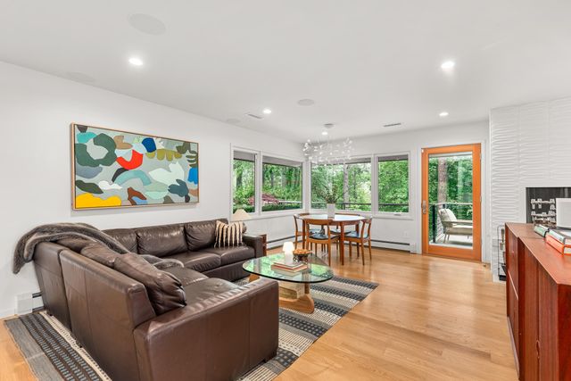 2127 S Helena St, Spokane, WA 99203