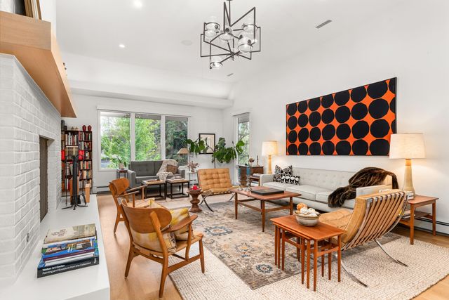 2127 S Helena St, Spokane, WA 99203