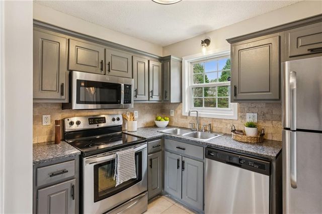 1026 Carly Joanna Court, Dacula, GA 30019