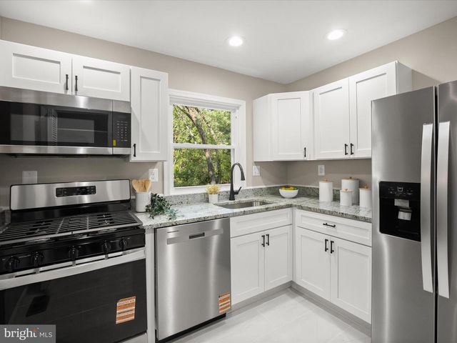 22 AMWICH CT, Waldorf, MD 20602