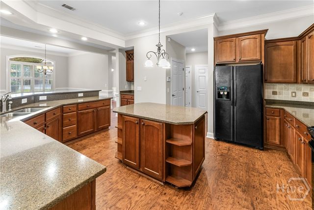 902 Woodside Crossing, Savannah, GA 31405