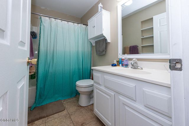 13 Indian Maiden Pass, Altamont, NY 12009