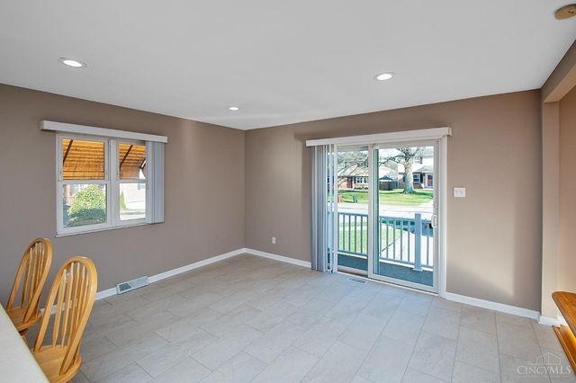 3433 Tolland Court, Green Twp, OH 45248