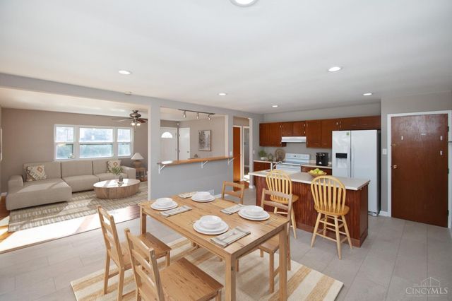 3433 Tolland Court, Green Twp, OH 45248