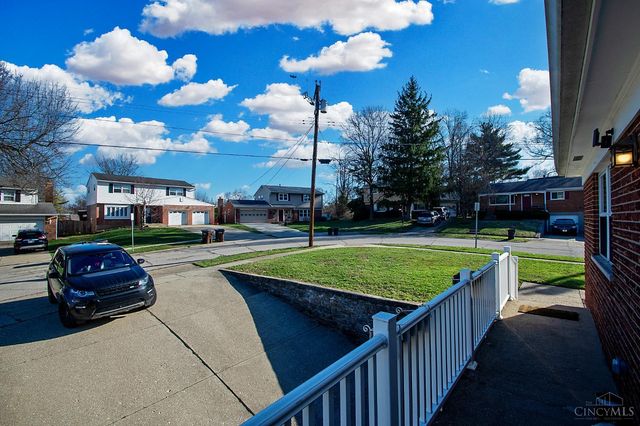 3433 Tolland Court, Green Twp, OH 45248