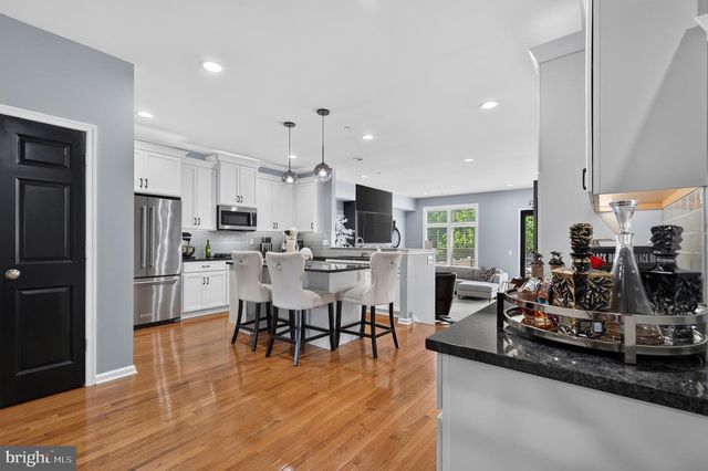 308 REDBUD LN, Kennett Square, PA 19348