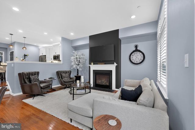 308 REDBUD LN, Kennett Square, PA 19348