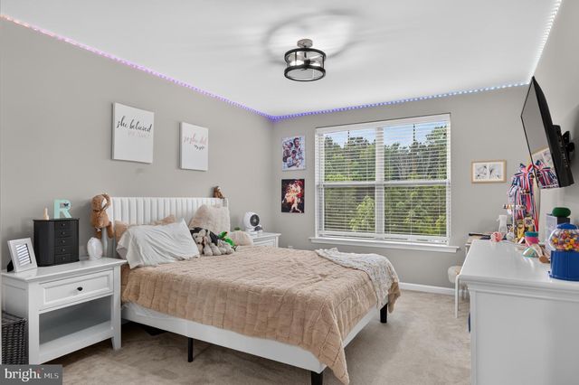 308 REDBUD LN, Kennett Square, PA 19348