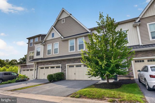 308 REDBUD LN, Kennett Square, PA 19348
