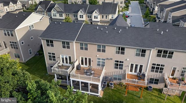 308 REDBUD LN, Kennett Square, PA 19348