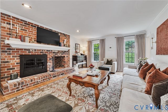 11821 Durrington Dr, North Chesterfield, VA 23236