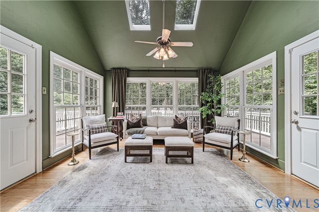 11821 Durrington Dr, North Chesterfield, VA 23236