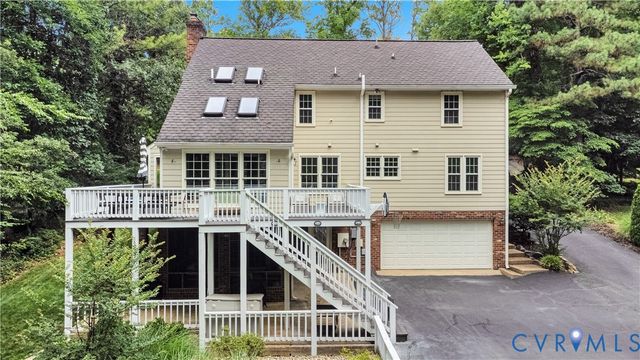 11821 Durrington Dr, North Chesterfield, VA 23236