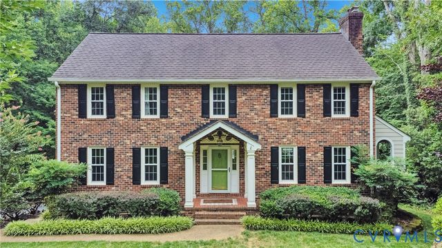 11821 Durrington Dr, North Chesterfield, VA 23236