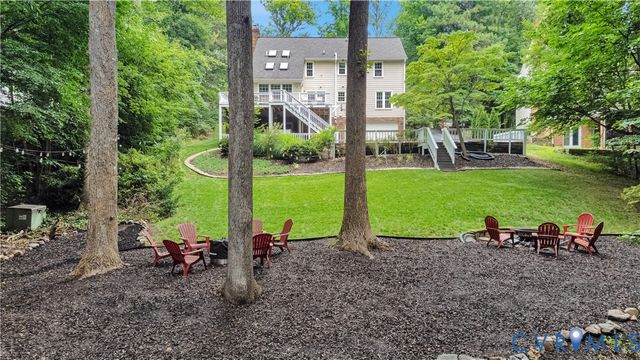 11821 Durrington Dr, North Chesterfield, VA 23236