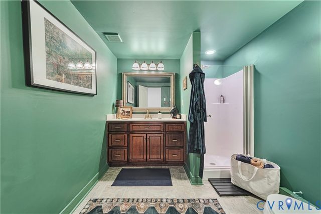 11821 Durrington Dr, North Chesterfield, VA 23236