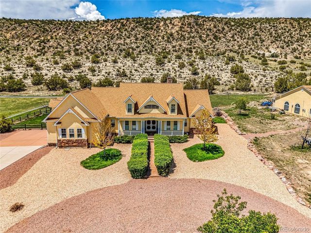 611 Rockridge Loop, Canon City, CO 81212