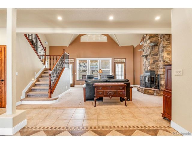 611 Rockridge Loop, Canon City, CO 81212