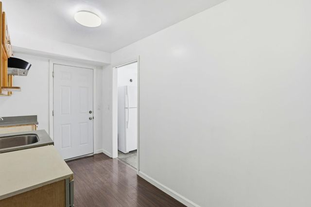 75 Gambetta Street, Daly City, CA 94014