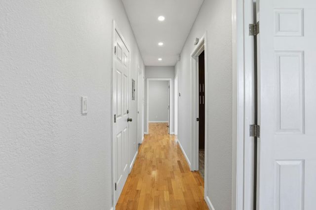 75 Gambetta Street, Daly City, CA 94014