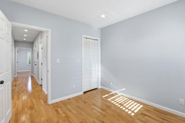 75 Gambetta Street, Daly City, CA 94014