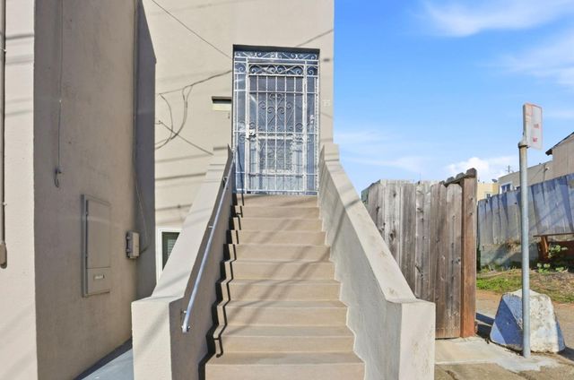 75 Gambetta Street, Daly City, CA 94014