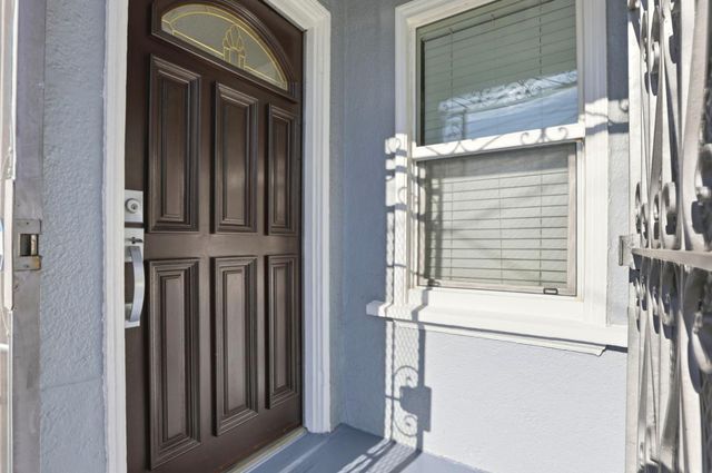 75 Gambetta Street, Daly City, CA 94014