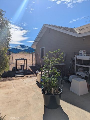 12431 8th, Yucaipa, CA 92399
